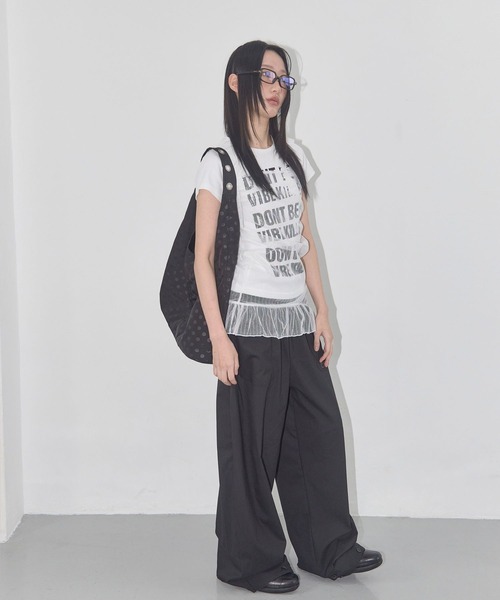 FANCY CLUB(ファンシークラブ)の「★K-POPアイドル着用 FANCY CLUB/3WAYレタリングT(Tシャツ/カットソー・レディース・レッド/ブラック・FREE)」の3枚目の写真