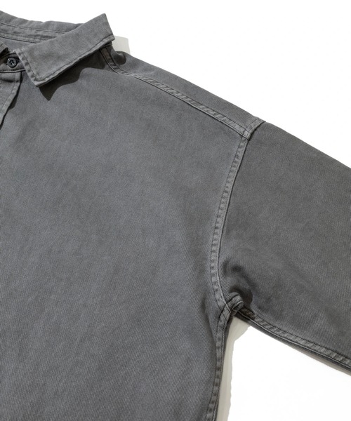 Revo.（レボ）の「Revo./レヴォ　C100% ピグメント加工 LSシャツ（シャツ/ブラウス・メンズ・ブラック系その他3/パープル/ベージュ・LARGE/MEDIUM）」の5枚目の写真