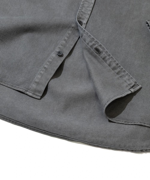 Revo.（レボ）の「Revo./レヴォ　C100% ピグメント加工 LSシャツ（シャツ/ブラウス・メンズ・ブラック系その他3/パープル/ベージュ・LARGE/MEDIUM）」の8枚目の写真