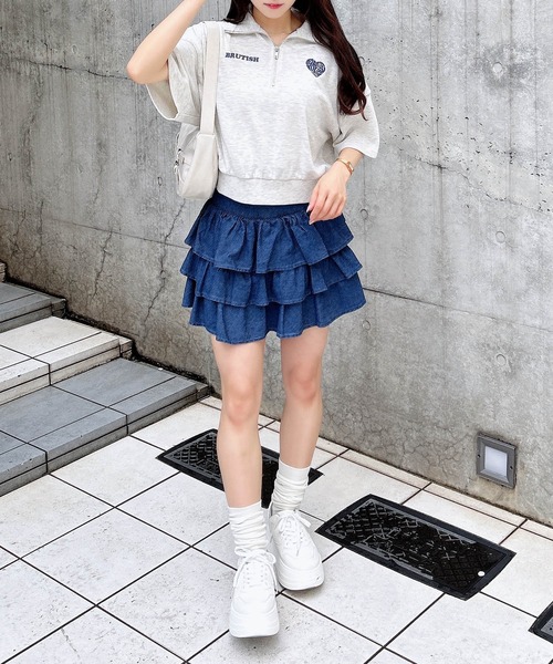 INGNI（イング）の「ハーフジップバック貼付ハートミニスウェットトップス（スウェット・レディース・チャコールグレー/ベージュ系その他3/ロイヤルブルー/ベージュ系その他4・M）」の17枚目の写真