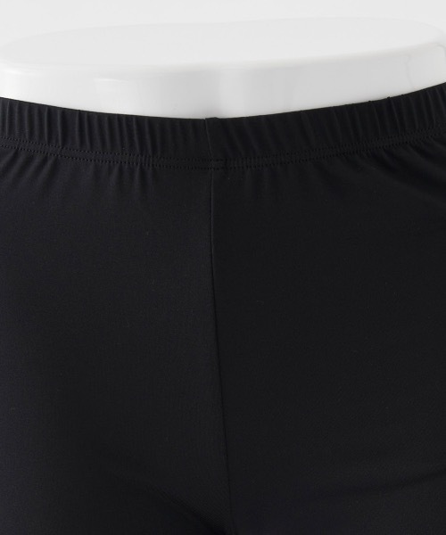 FILA GOLF(フィラゴルフ )の「【FILA GOLF:フィラゴルフ】レディースショートレギンス ゴルフ 接触冷感 吸汗速乾(レギンス/スパッツ・レディース・ブラック・L/XL/S/M)」の6枚目の写真