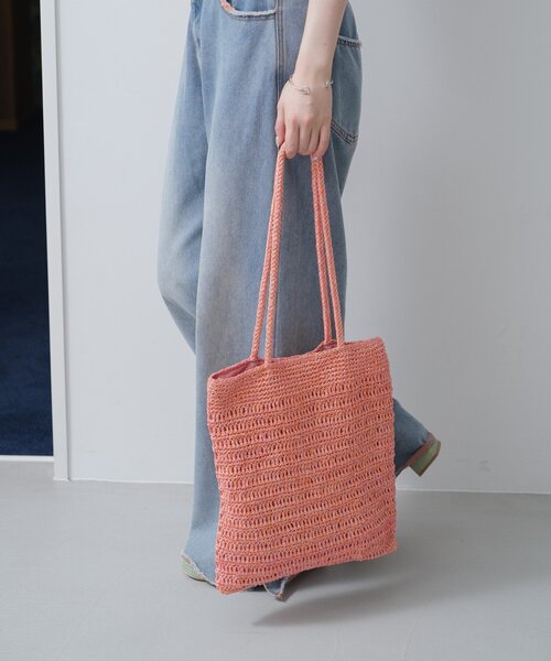 Kastane（カスタネ）の「【新色追加/A4サイズ】ラメクロシェトートバッグ（トートバッグ・レディース・シルバー/パープル/ブラック/サーモンピンク・FREE）」の8枚目の写真