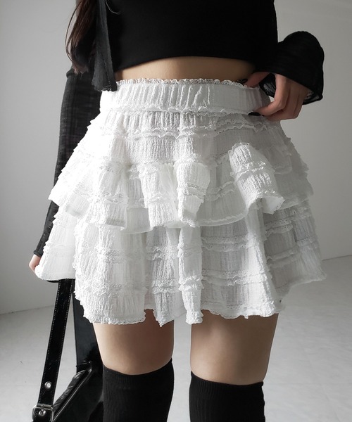 me+em select(ミームセレクト)の「【 2color /インパン裏地付 】ティアードフリルミニスカート / tiered frill mini skirt(スカート・レディース・ブラック/ホワイト・FREE)」の5枚目の写真