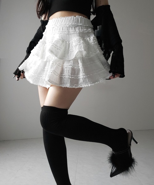 me+em select(ミームセレクト)の「【 2color /インパン裏地付 】ティアードフリルミニスカート / tiered frill mini skirt(スカート・レディース・ブラック/ホワイト・FREE)」の10枚目の写真
