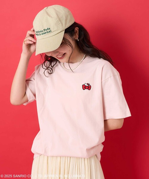 HELLOKITTYSMILE 限定 Tシャツ サンリオ セール】SANRIO/サンリオ 【限定展開】SANRIO 'HELLO KITTY
