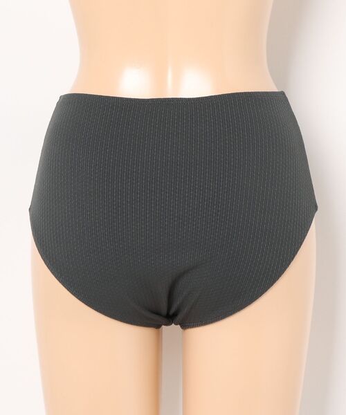 Ungrid（アングリッド）の「UNGRID/アングリッド 体型カバー/３点セット水着　651401（水着・レディース・グレー/ブラック/レッド系その他・9号）」の4枚目の写真