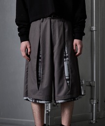 【grancy】ラインストーンパンツ 素敵な GRANCY（グランシー）の「【GRANCY】LinestoneDesign