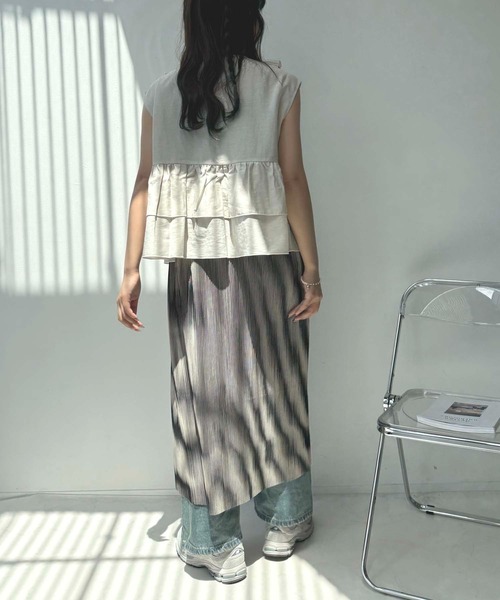 AS KNOW AS plus（アズノゥアズプラス）の「●ナチュラルフリル 麻混 結びリボンベスト（ベスト・レディース・アイボリー/ブラック/グレイッシュベージュ・FREE）」の19枚目の写真