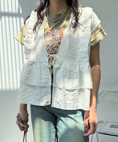 AS KNOW AS plus（アズノゥアズプラス）の「●ナチュラルフリル 麻混 結びリボンベスト（ベスト・レディース・アイボリー/ブラック/グレイッシュベージュ・FREE）」の20枚目の写真