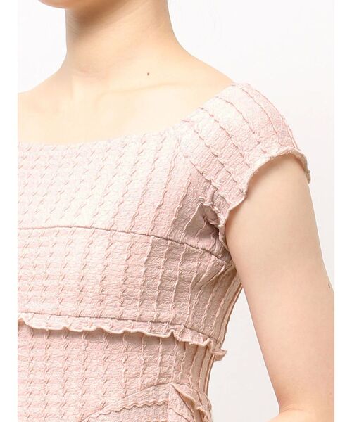 CALNAMUR（カルナムール）の「アシンメトリーヘムウェーブトップス（Tシャツ/カットソー・レディース・ブラック/ライトブルー/ピンク・FREE）」の15枚目の写真