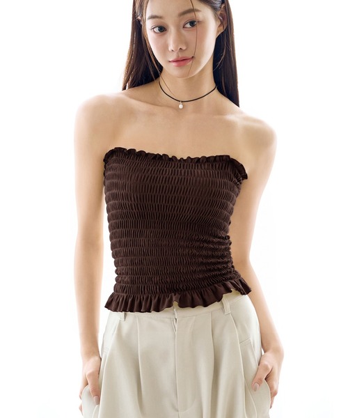 tu-hacci（ツーハッチ）の「ノンワイヤーなのに1.5倍盛り！3WAYシャーリングブラトップ《BRAmone Fashion Glamorous》ストラップ付き（キャミソール・レディース・ホワイト/ブラウン/ブラック/オリーブ/モカ・65M/65L/70M/70L/75M/75L）」の13枚目の写真