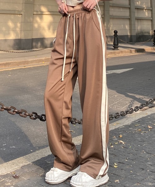 サイドラインスウェットストレートパンツ