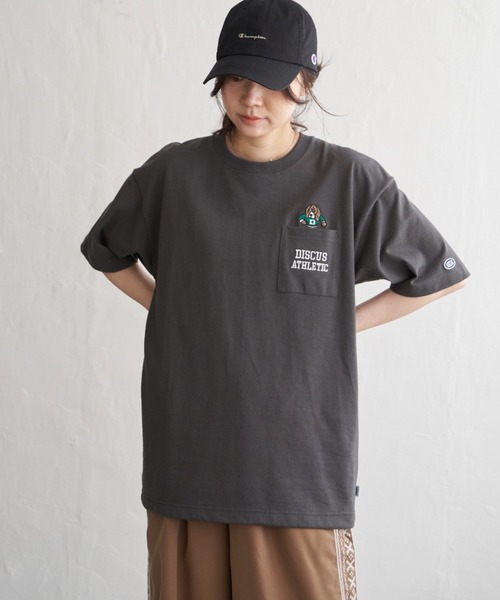 DISCUS ATHLETIC(ディスカス アスレチック)の「DISCUS ATHLETIC ディスカス アスレティック USAコットン刺繍Tシャツ(Tシャツ/カットソー・メンズ・ダークブルー/ホワイト/ブラック/グレイッシュベージュ・M/L)」の14枚目の写真