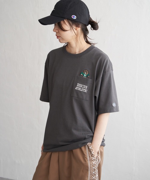DISCUS ATHLETIC(ディスカス アスレチック)の「DISCUS ATHLETIC ディスカス アスレティック USAコットン刺繍Tシャツ(Tシャツ/カットソー・メンズ・ダークブルー/ホワイト/ブラック/グレイッシュベージュ・M/L)」の11枚目の写真