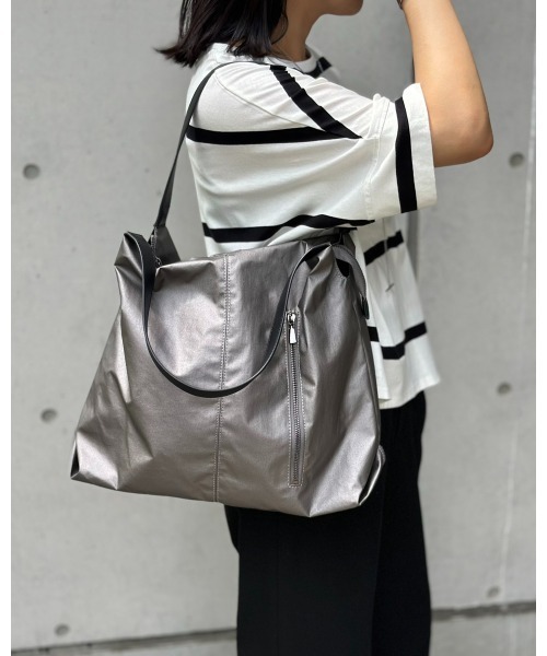 published by メタリックバッグ 定価100000円 HARRISS]メタリックバッグ | KOBUNSHA SELECT SHOP | [HARRISS