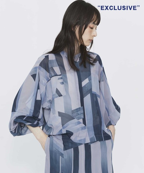 HARUNOBUMURATA(ハルノブムラタ)の「【HARUNOBUMURATA/ハルノブムラタ】別注 HAYES by KYOTO MARBLE/パフスリーブシアーブラウス/京都マーブル(シャツ/ブラウス・レディース・ライトブルー/ダークブルー・34/36)」の2枚目の写真