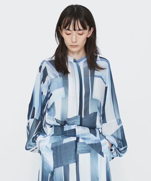 HARUNOBUMURATA(ハルノブムラタ)の「【HARUNOBUMURATA/ハルノブムラタ】別注 HAYES by KYOTO MARBLE/パフスリーブシアーブラウス/京都マーブル(シャツ/ブラウス・レディース・ライトブルー/ダークブルー・34/36)」の14枚目の写真