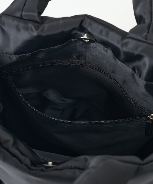 FREAK'S STORE(フリークスストア)の「OUTDOOR PRODUCTS × FREAK'S STORE/アウトドアプロダクツ 別注 2WAY コンチョベルトバッグ【限定展開】/A4サイズトート/ノートPC収納可能(ショルダーバッグ・レディース・ブラック/ブラウン/ナチュラル・ONE SIZE)」の4枚目の写真