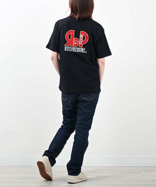 Felt-Maglietta（フェルトマリエッタ）の「[ROUXDI PERFE ルゥディパフィー]RDPフロントロゴ刺繍Tシャツ（Tシャツ/カットソー・メンズ・ブラック/ホワイト・SMALL/MEDIUM/LARGE）」の10枚目の写真