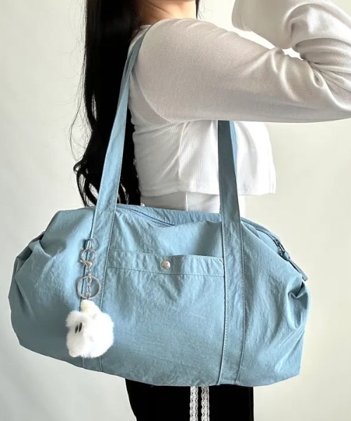 gossip!ロサンゼルス(ゴシップロサンゼルス)の「防水 かわいい 水泳 水着 バッグ 軽量 ボストンバッグ 【チャーム付】 Y2K(ショルダーバッグ・レディース・ピンク/ベージュ/ブラック/ブルー・FREE)」の3枚目の写真