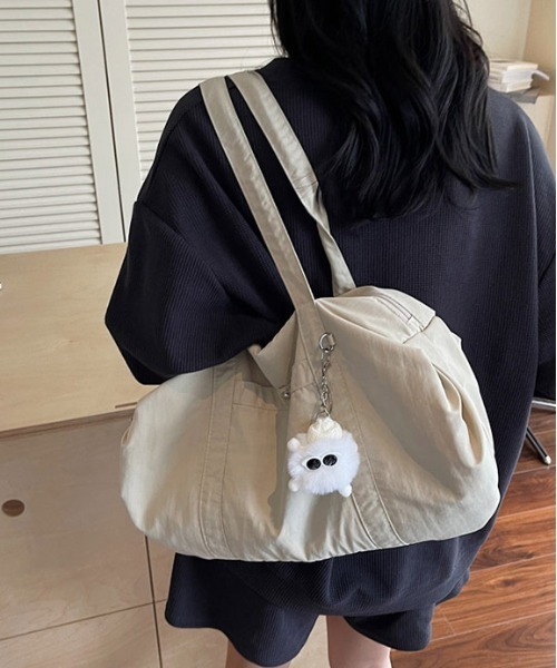 gossip!ロサンゼルス(ゴシップロサンゼルス)の「防水 かわいい 水泳 水着 バッグ 軽量 ボストンバッグ 【チャーム付】 Y2K(ショルダーバッグ・レディース・ピンク/ベージュ/ブラック/ブルー・FREE)」の14枚目の写真