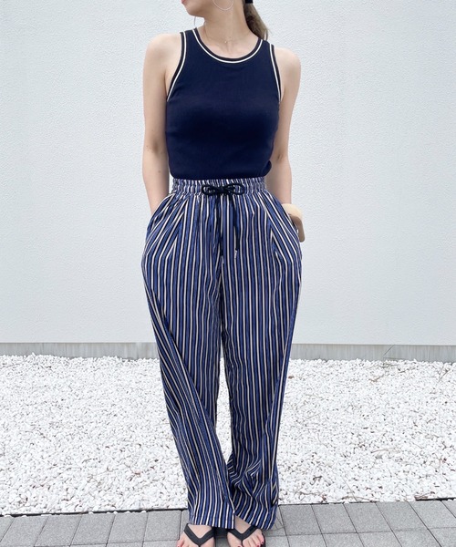 ISOOK（アイスー）の「ストライプワイドパンツ(comochi select) / イージーパンツ リラックスパンツ タック入り ビックシルエット ルーズ ハイウエスト ウエストゴム 柄パンツ ブルー 青（その他パンツ・レディース・ブルー・FREE）」の3枚目の写真