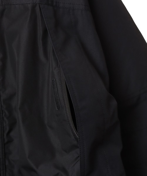 THE NORTH FACE(ザノースフェイス)の「THE NORTH FACE Mountain Insulation Jacket / ザ・ノース・フェイス マウンテン インサレーション ジャケット(マウンテンパーカー・メンズ・グレー/ブルー/ブラック・S/M/L/XL)」の7枚目の写真