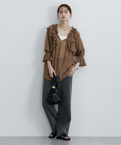 nissen(ニッセン)の「シアーワッシャーラッフルブラウス(シャツ/ブラウス・レディース・ベージュ/ブラウン・M/L)」の4枚目の写真