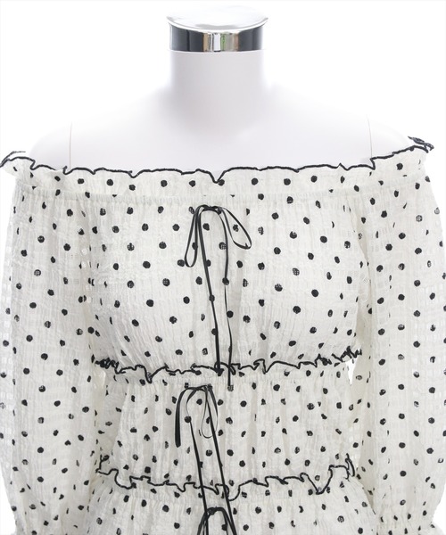 clear（クリア）の「2wayリボン付きメロウレース七分袖トップス[バレエコア ガーリー]≪AW新作≫（シャツ/ブラウス・レディース・オフホワイト/ブラック/ホワイト系その他/ブラウン・F）」の5枚目の写真