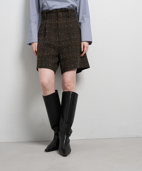 LANVIN en Bleu(ランバンオンブルー)の「ツイード/ウールメルトン ショートパンツ(その他パンツ・レディース・ベージュ/カーキ・36/38)」の2枚目の写真