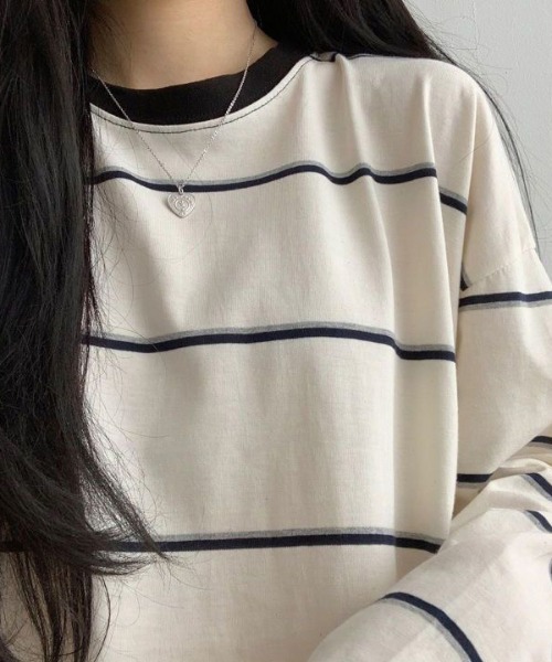 SHEPP(シープ)の「配色マルチボーダービッグシルエットロンT(Tシャツ/カットソー・レディース・アイボリー/ブルー・L/M)」の4枚目の写真