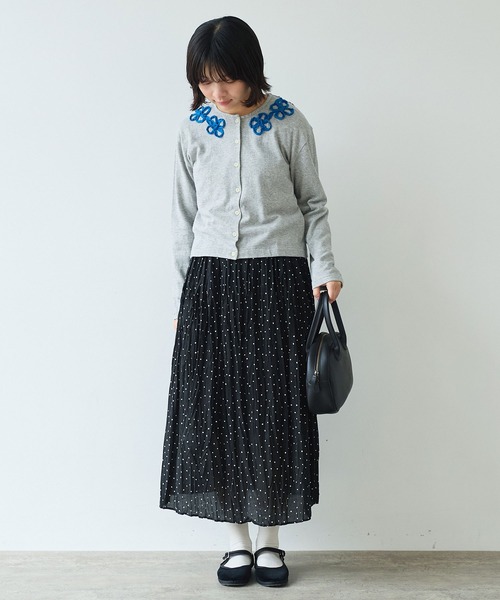 bulle de savon（ビュルデサボン）の「△くるくるはなテープ刺繍 カーディガン（Tシャツ/カットソー・レディース・ブラック/グレー・FREE）」の14枚目の写真