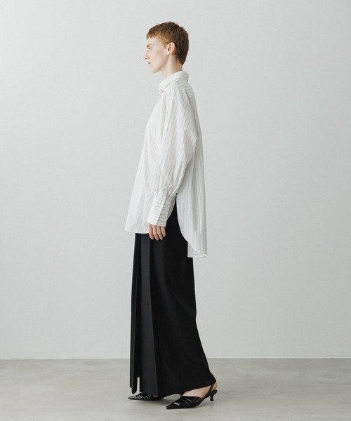 ADAM ET ROPE'(アダムエロペ)の「【EMOELLE】フロントプリーツスカート(スカート・レディース・ブラック系その他3/イエロー系その他3・36/38)」の4枚目の写真