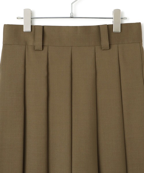 ADAM ET ROPE'(アダムエロペ)の「【EMOELLE】フロントプリーツスカート(スカート・レディース・ブラック系その他3/イエロー系その他3・36/38)」の18枚目の写真