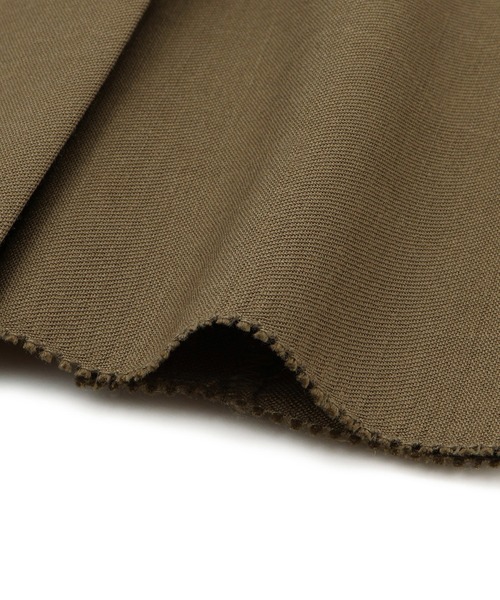 ADAM ET ROPE'(アダムエロペ)の「【EMOELLE】フロントプリーツスカート(スカート・レディース・ブラック系その他3/イエロー系その他3・36/38)」の21枚目の写真