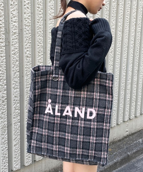 ALAND（エーランド）の「【UNISEX】ALAND／チェックマチトート（トートバッグ・レディース・ブラック/ブラウン/グレー/オフホワイト/ネイビー/ライトグレー・FREE）」の4枚目の写真