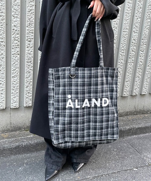 ALAND（エーランド）の「【UNISEX】ALAND／チェックマチトート（トートバッグ・レディース・ブラック/ブラウン/グレー/オフホワイト/ネイビー/ライトグレー・FREE）」の3枚目の写真