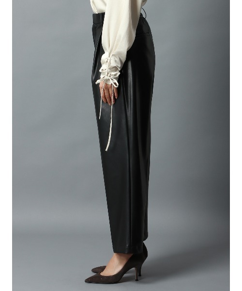 CIS.（シス）の「CIS． ワイドパンツ ハンドウォッシュ エコレザー 無地（その他パンツ・レディース・ブラック・34(5号)/36(7号)/38(9号)/40(11号)）」の6枚目の写真