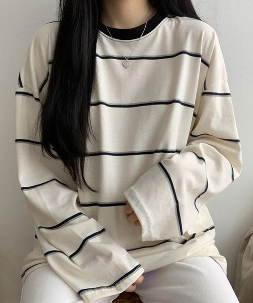 VIBGYOR（ヴィブジョー）の「オーバーサイズ ボーダー ロンT／長袖カットソー(CZ)（Tシャツ/カットソー・レディース・ホワイト/ブルー・MEDIUM/LARGE）」の6枚目の写真