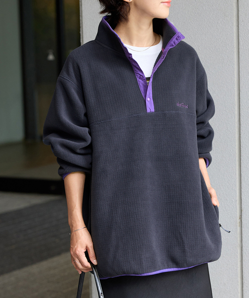 WILD THINGS(ワイルドシングス)の「別注【WILD THINGS/ワイルドシングス】フリースプルオーバー(ブルゾン・レディース・レッド/ネイビー/ブラック・MEDIUM)」の3枚目の写真