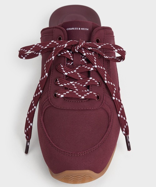 CHARLES & KEITH（チャールズ & キース）の「テクスチャー レースアップスリッポンスニーカー（スリッポン・レディース・シルバー/バーガンディー・25cm/22.5cm/23cm/23.5cm/24.5cm/25.5cm）」の5枚目の写真