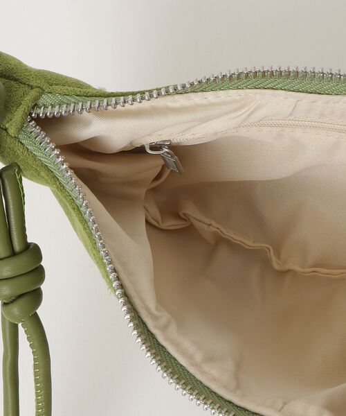 Dream garden(ドリームガーデン)の「バッグ(ショルダーバッグ・レディース・ブラック/ブラウン/レッド/グリーン/モカ/ベージュ/マスタード・FREE)」の14枚目の写真