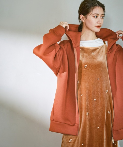 LAKOLE(ラコレ)の「ベロア刺繍キャミワンピース / 595081(ワンピース・レディース・ブラック/オレンジ・FREE)」の19枚目の写真