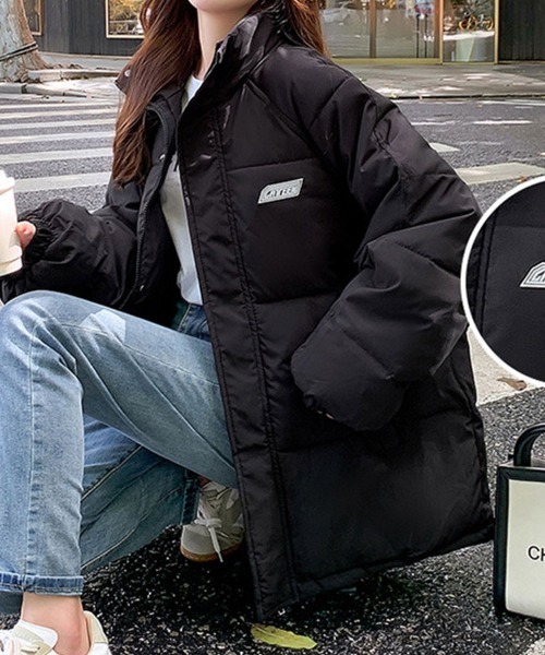 SallyLunn(サリーラン)の「ワンポイントロゴ中綿ブルゾン(ブルゾン・レディース・ホワイト/ブラック/ブルー・MEDIUM/LARGE)」の5枚目の写真