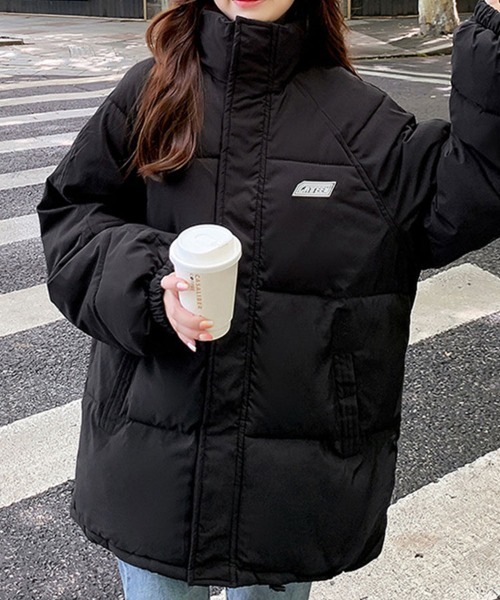 SallyLunn(サリーラン)の「ワンポイントロゴ中綿ブルゾン(ブルゾン・レディース・ホワイト/ブラック/ブルー・MEDIUM/LARGE)」の12枚目の写真