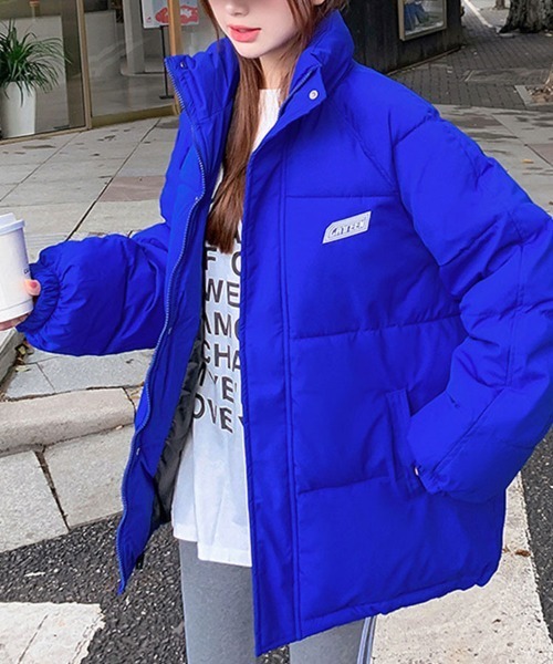 SallyLunn(サリーラン)の「ワンポイントロゴ中綿ブルゾン(ブルゾン・レディース・ホワイト/ブラック/ブルー・MEDIUM/LARGE)」の6枚目の写真
