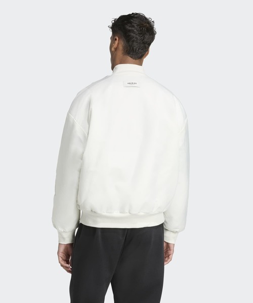 adidas（アディダス）の「スタジアム ボンバー / アディダス adidas（MA-1・メンズ・ホワイト/ブラック・3XL/X-LARGE/MEDIUM/LARGE/XX-LARGE/SMALL）」の4枚目の写真