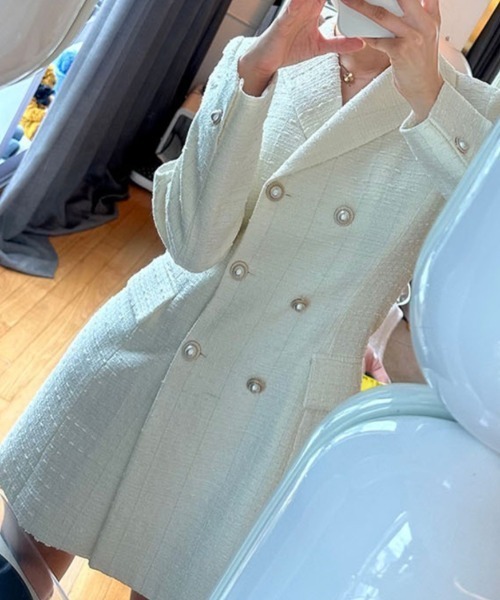 FREE STYLISTS(フリー スタイリスト)の「YUGA_YGMC Tweed double-button dress(ワンピース・レディース・ベージュ/ブラック/ホワイト・S/M)」の4枚目の写真