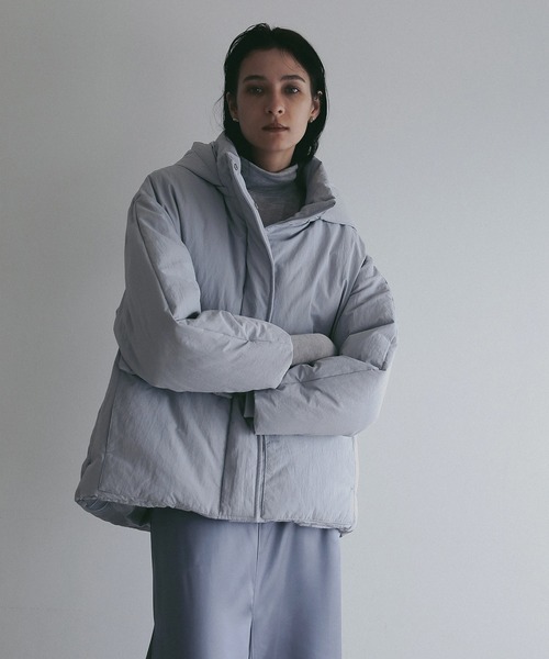 MANOF(マノフ)の「POCKET DOWN JACKET(ダウンジャケット/コート・レディース・ブルー/ブラック/アイボリー・M/S)」の18枚目の写真