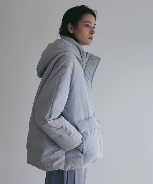 MANOF(マノフ)の「POCKET DOWN JACKET(ダウンジャケット/コート・レディース・ブルー/ブラック/アイボリー・M/S)」の19枚目の写真